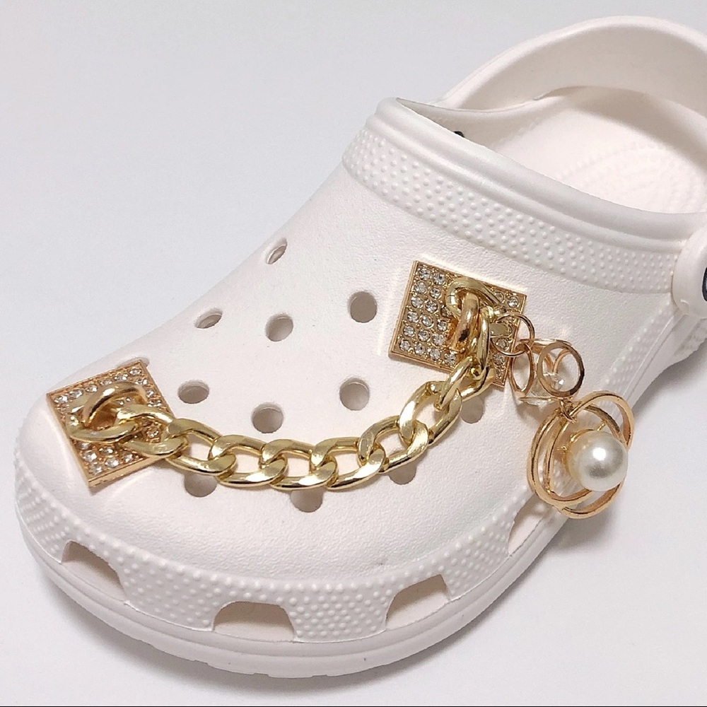 Crocs Gold Chain with Pearl Decoration for Shoe